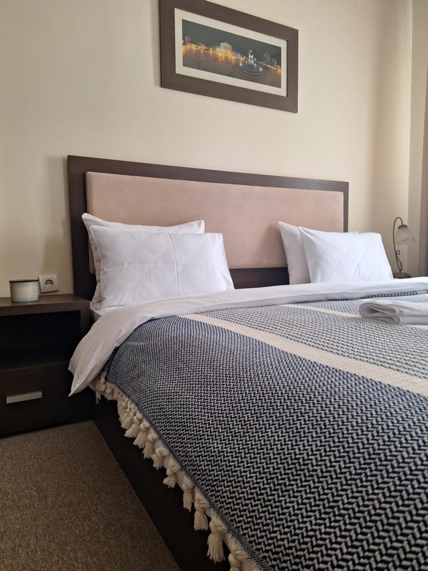 Garni Hotel Ema Крагуевац Экстерьер фото