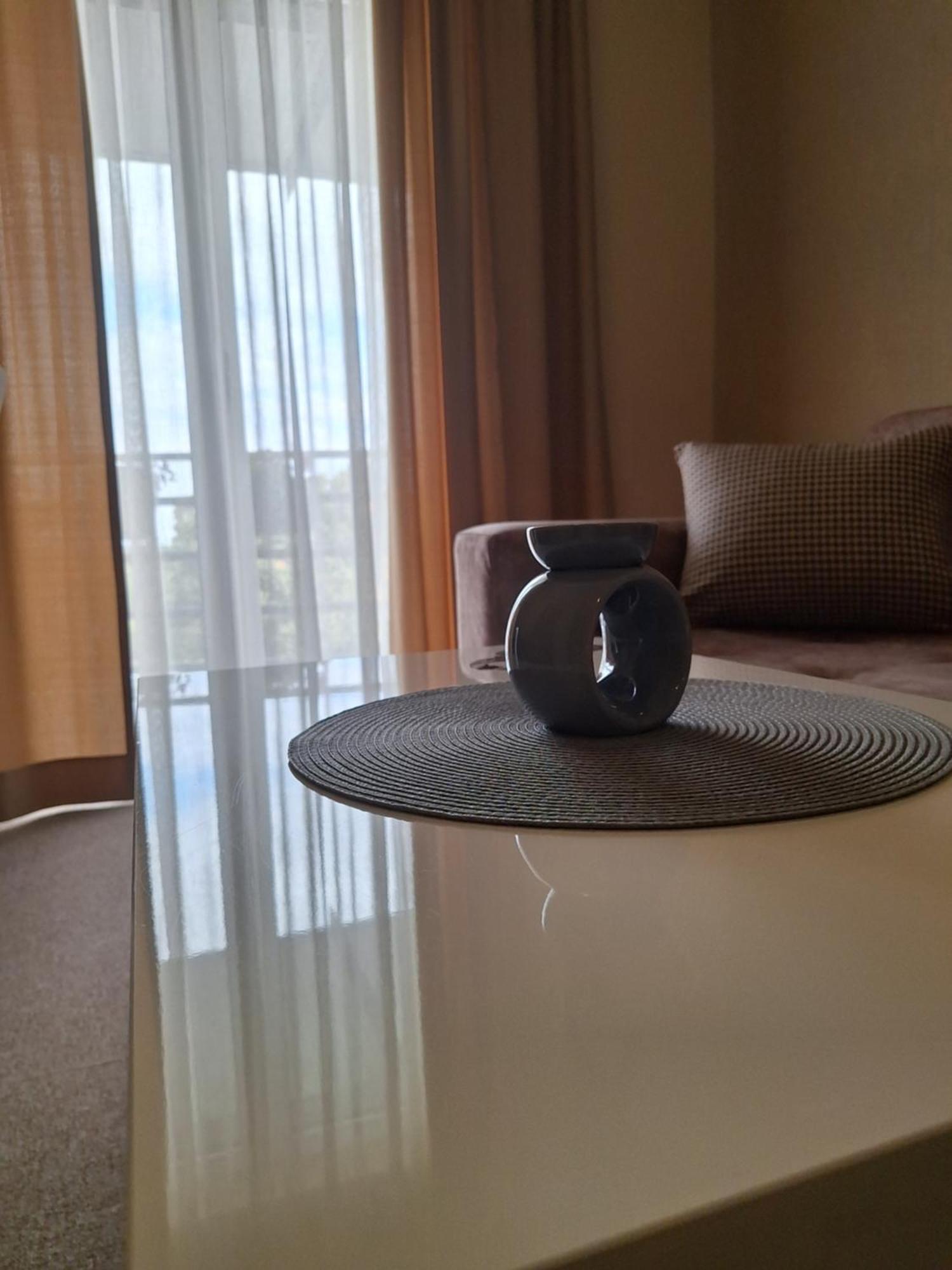 Garni Hotel Ema Крагуевац Экстерьер фото