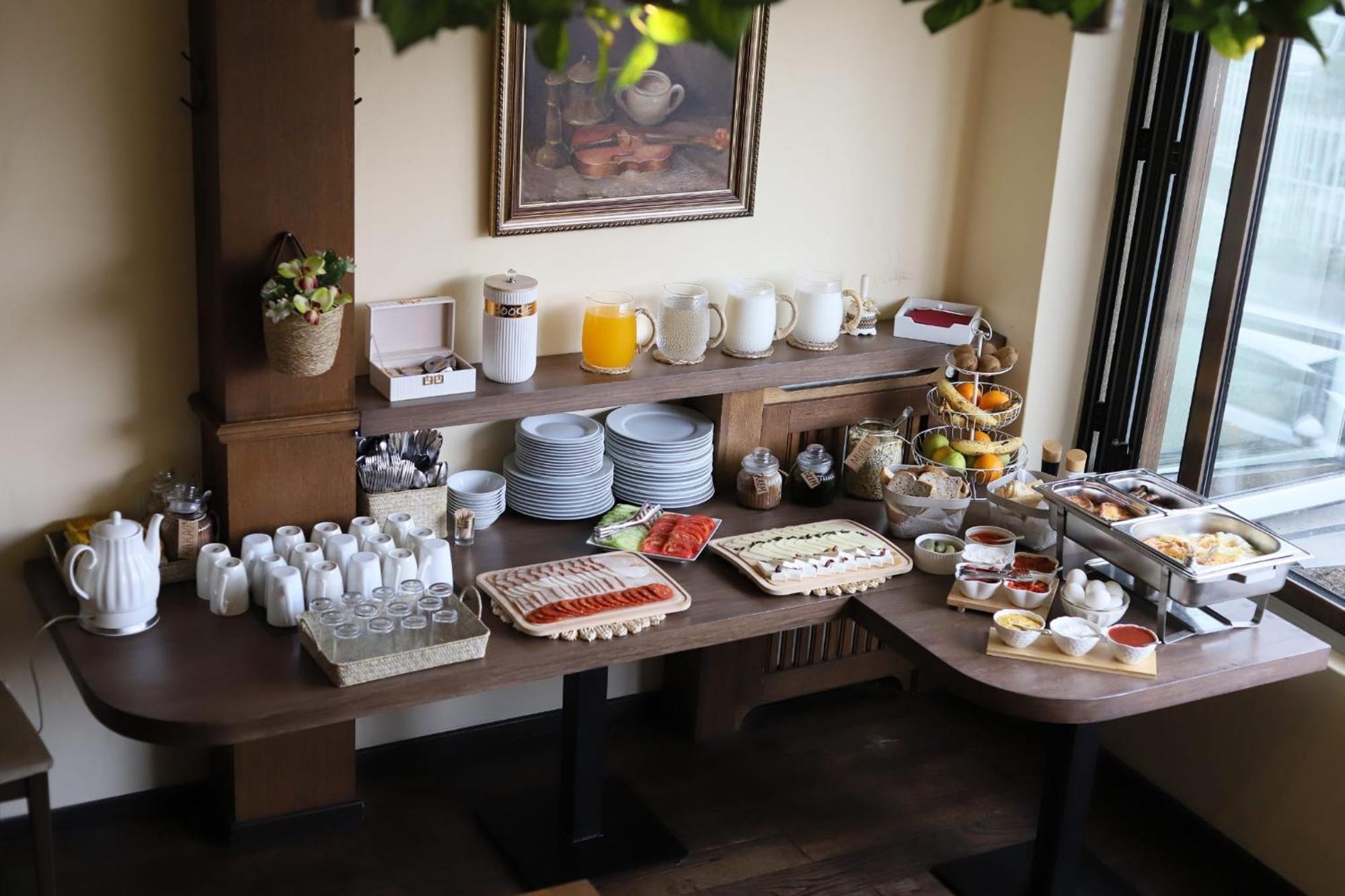 Garni Hotel Ema Крагуевац Экстерьер фото